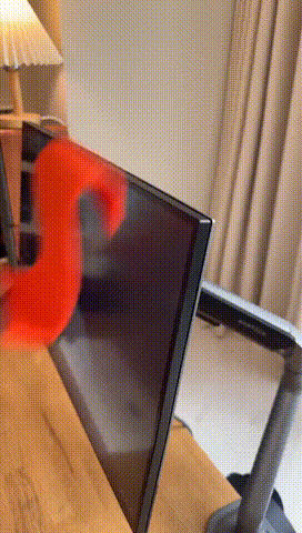 Total Hands-Free Freedom: The Ultra-Flexible Mount for Every Surface.