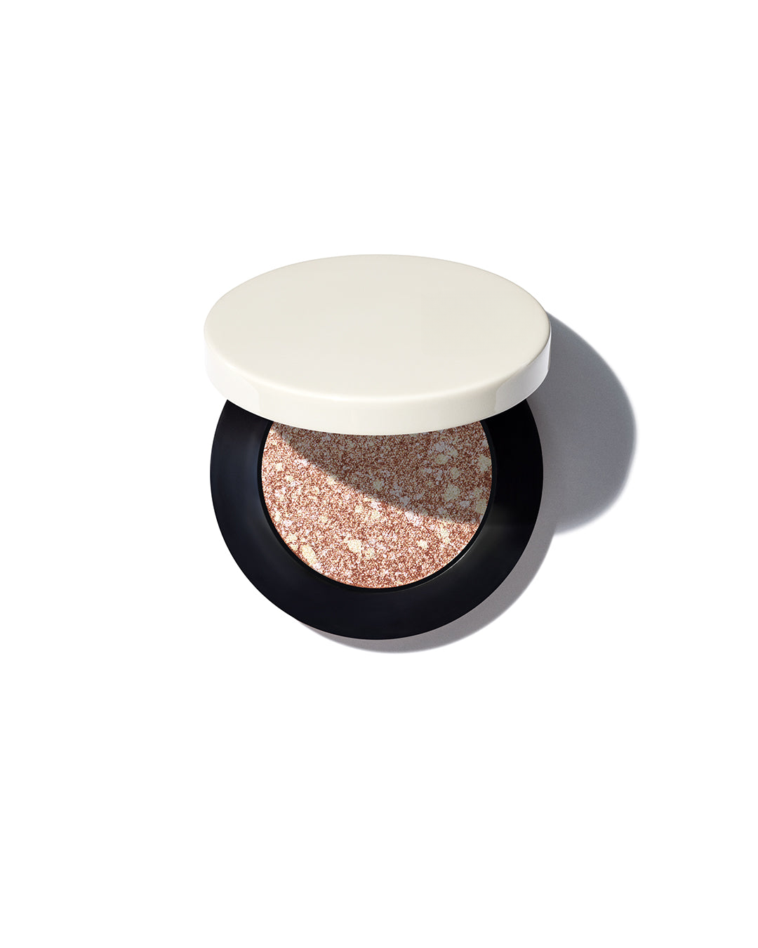 Create Stunning Looks! Multi-Chromatic Eyeshadow for Instant Radiance